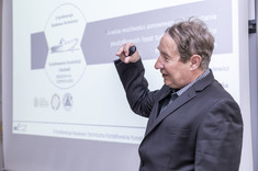 Sesje plenarne X Konferencji Naukowo-Techniczna „Kształtowanie Konstrukcji i Budowli”,