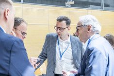 Goście i uczestnicy konferencji CZT Aeronet DL oraz Forum Współpracy Nauka-Gospodarka